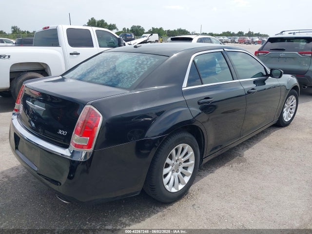 2C3CCAAG2EH128110 Chrysler 2014