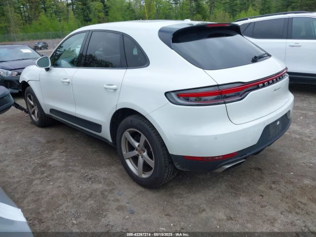 2020 PORSCHE MACAN WP1AA2A56LLB10625 Photo 2