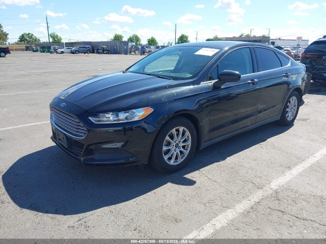 Ford FUSION S 2015 3FA6P0G73FR226685 Image 2