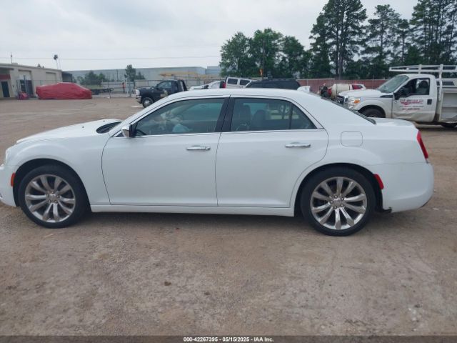 2C3CCAEG2JH159393 Chrysler 2018