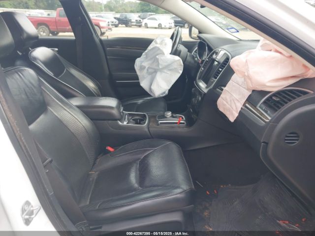 2C3CCAEG2JH159393 Chrysler 2018