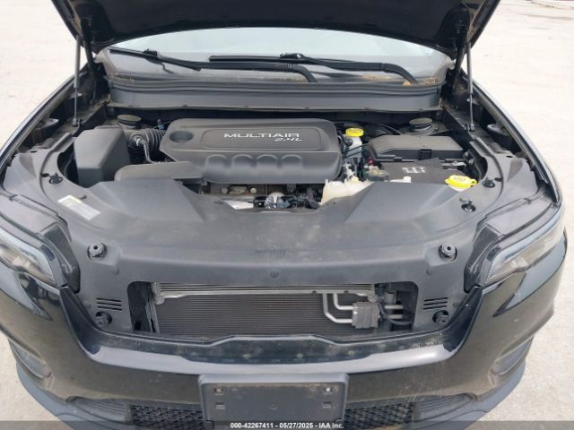 1C4PJMCB9KD140835 Jeep Cherokee Latitude 4x4