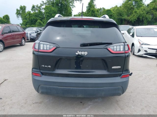 1C4PJMCB9KD140835 Jeep Cherokee Latitude 4x4