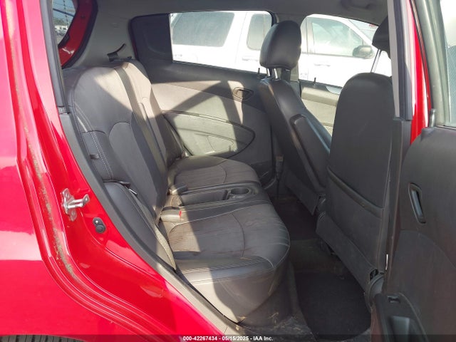 Chevrolet Spark 1lt Cvt 2015 KL8CD6S93FC718822 Image 8