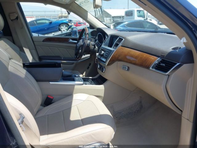 2015 MERCEDES-BENZ GL 550 4JGDF7DE4FA447377 Photo 4