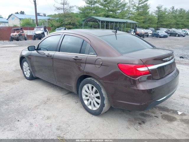 2013 CHRYSLER 200 1C3CCBBB9DN676670 Photo 2