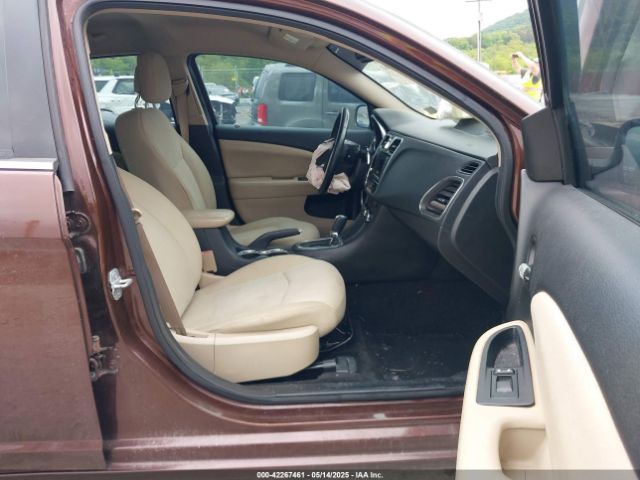 2013 CHRYSLER 200 1C3CCBBB9DN676670 Photo 4