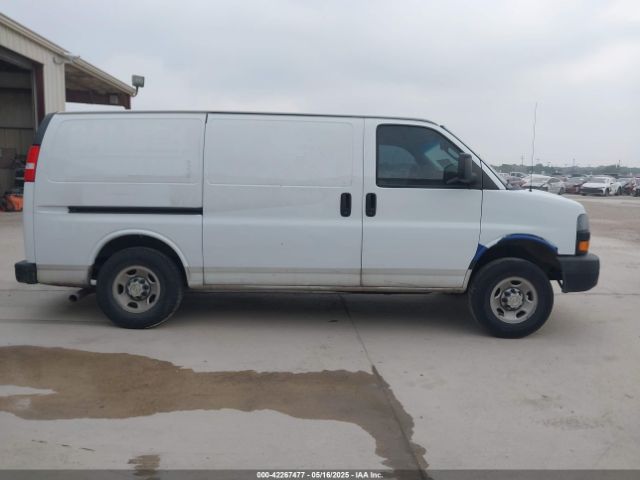 1GCWGAFP0M1265274 Chevrolet Express Cargo Rwd 2500 Regular Wheelbase Wt