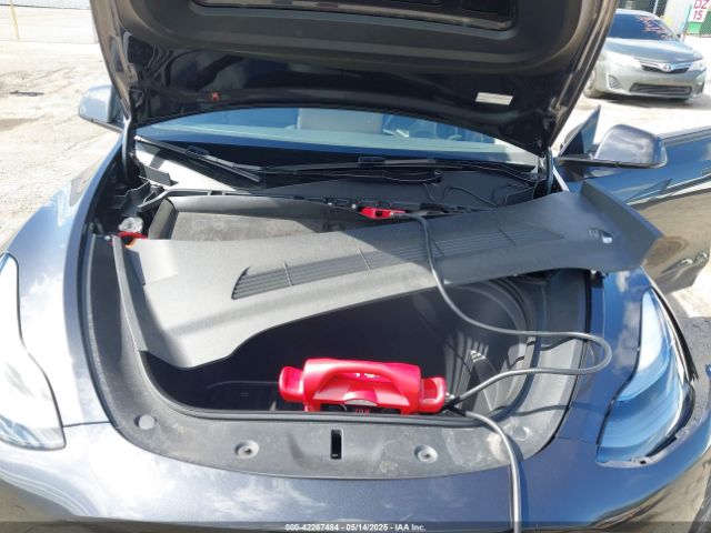 7SAYGDEE4RA322410 Tesla Model Y