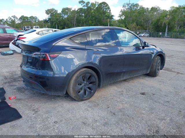 7SAYGDEE4RA322410 Tesla Model Y