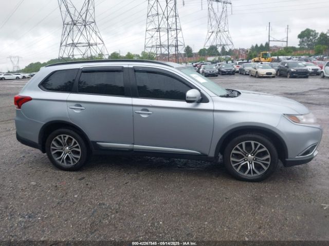 JA4AZ3A33GZ044076 Mitsubishi Outlander Sel