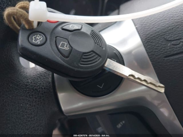 1FADP3F24EL379135 Ford FOCUS SE