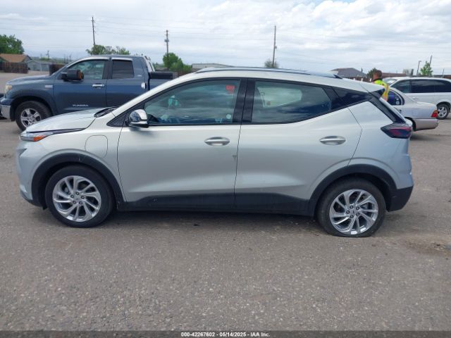 1G1FY6S05P4164195 Chevrolet Bolt Euv Fwd Lt