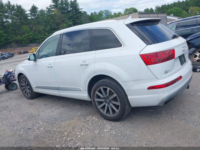 WA1LAAF70JD031855 Audi Q7 3.0t Premium