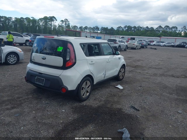 KNDJN2A21G7405562 KIA Soul