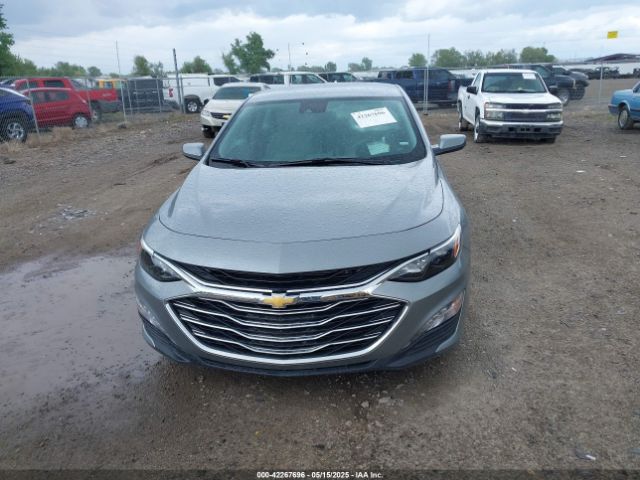 1G1ZD5ST4SF155854 Chevrolet Malibu Fwd 1lt