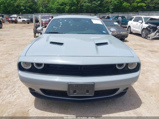 2C3CDZAG4MH577265 Dodge Challenger Sxt