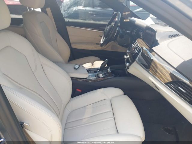 2018 BMW 530I WBAJA5C53JWA56681 Photo 4