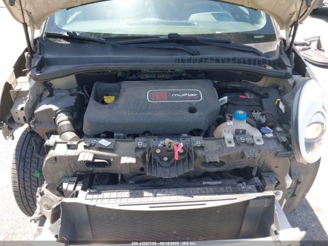 ZFBCFADH2FZ033204 Fiat 500L TREKKING