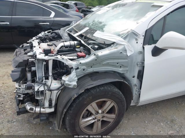 2022 CHEVROLET TRAX KL7CJKSM6NB526017 Photo 5