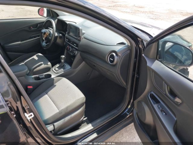 KM8K22AA9LU448641 Hyundai Kona Sel