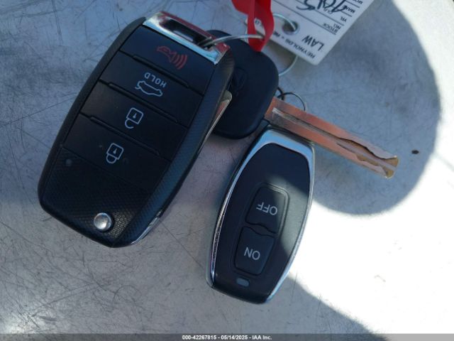 5XXGM4A72FG454683 KIA Optima Lx