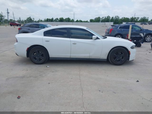 2C3CDXBGXJH239254 Dodge Charger Sxt Rwd