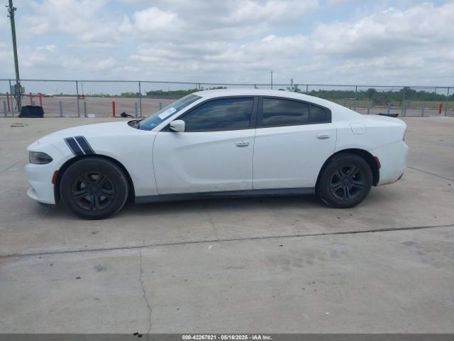 2C3CDXBGXJH239254 Dodge Charger Sxt Rwd