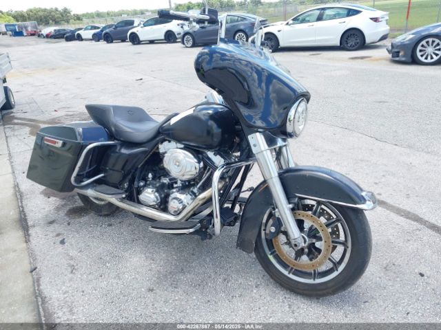 2008 HARLEY-DAVIDSON FLHTCUI 1HD1FC4478Y662381