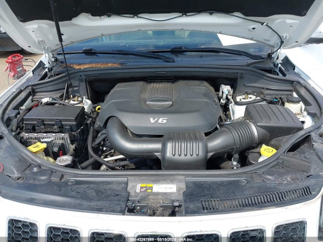 1C4RJFCGXEC441771 Jeep Grand Cherokee Overland