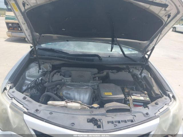 4T1BF1FK3EU450663 Toyota CAMRY SE