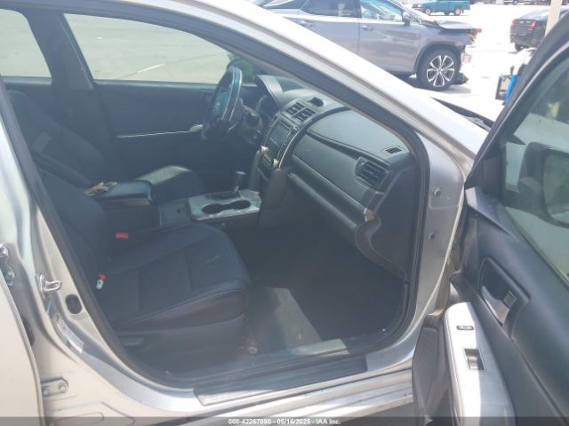 4T1BF1FK3EU450663 Toyota CAMRY SE