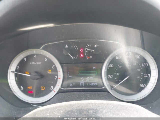 3N1AB7AP5EY304427 Nissan SENTRA SV