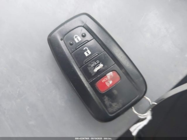 2018 TOYOTA CAMRY 4T1B11HK7JU023640 Photo 10