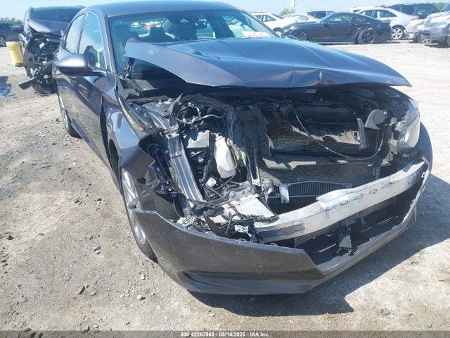 1HGCV1F12LA049009 Honda ACCORD LX