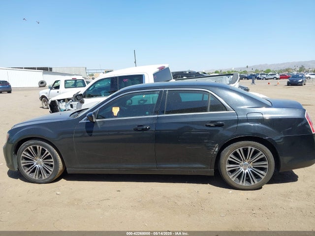 2C3CCABG5EH167983 Chrysler 300 300s