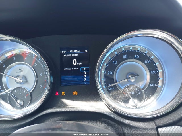 2C3CCABG5EH167983 Chrysler 300 300s