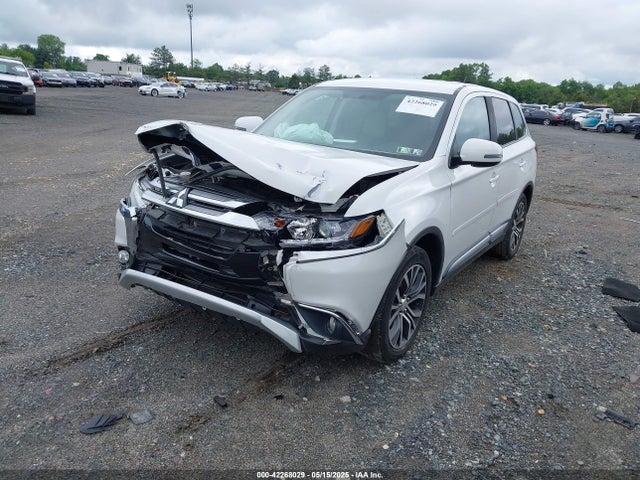 JA4AD3A39GZ063603 Mitsubishi Outlander Se