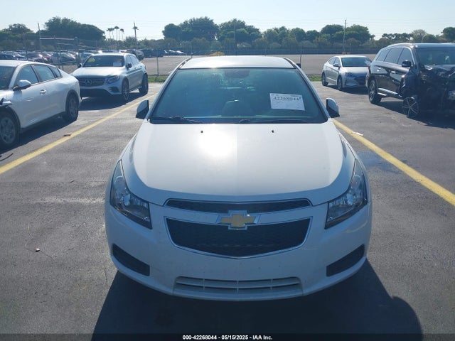 1G1PE5SB4E7340318 Chevrolet Cruze 2lt Auto
