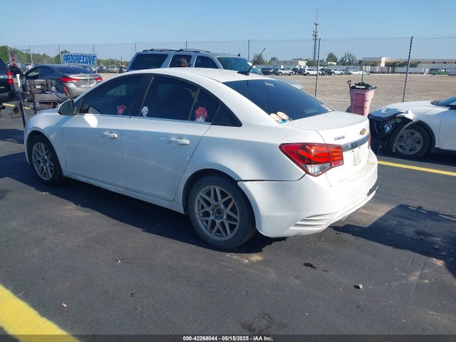 1G1PE5SB4E7340318 Chevrolet Cruze 2lt Auto