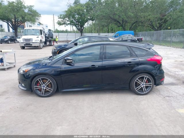1FADP3L90GL266335 Ford FOCUS ST