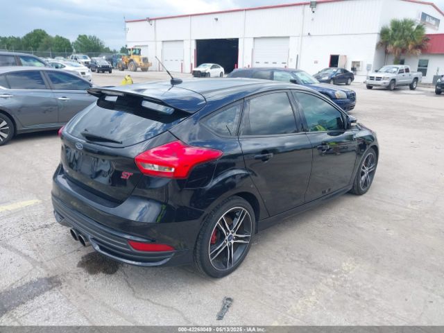 1FADP3L90GL266335 Ford FOCUS ST