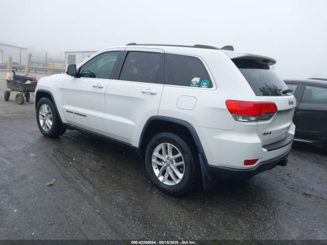 2017 JEEP GRAND CHEROKEE 1C4RJEAG1HC752099 Photo 2