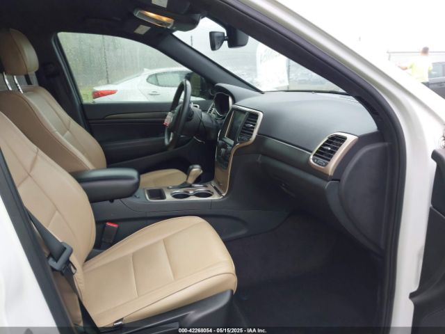 2017 JEEP GRAND CHEROKEE 1C4RJEAG1HC752099 Photo 4