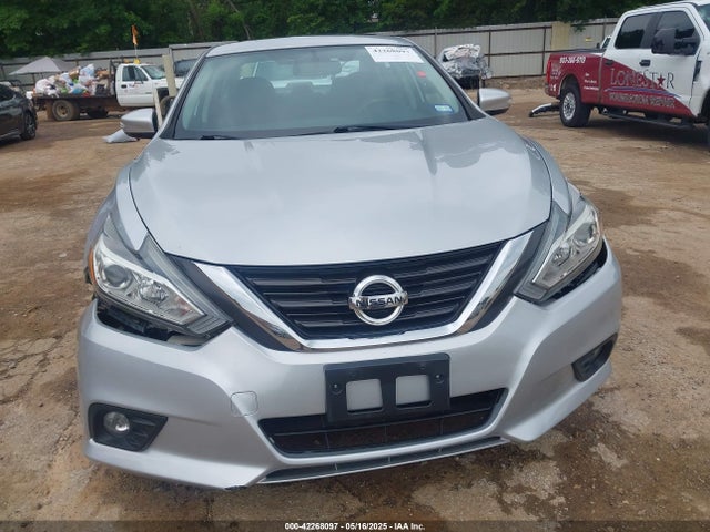 1N4AL3AP4HC155790 Nissan 2017