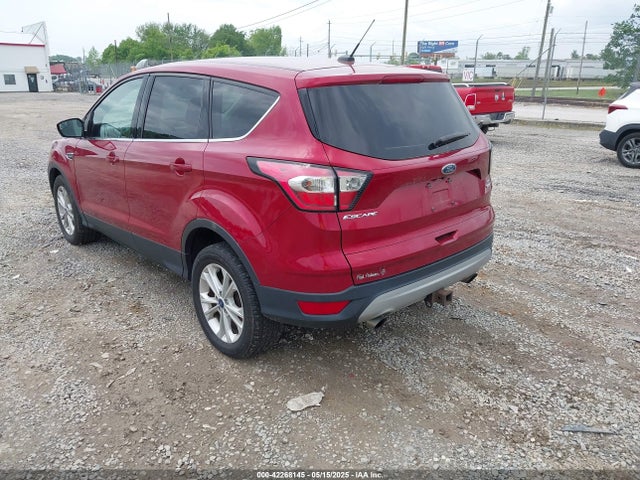 2017 Ford Escape Se მანქანა იყიდება აუქციონზე, vin: 1FMCU9G96HUE32358, აუქციონის ნომერი: 42268145