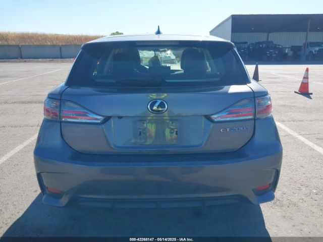 JTHKD5BH8H2299409 Lexus CT 200H