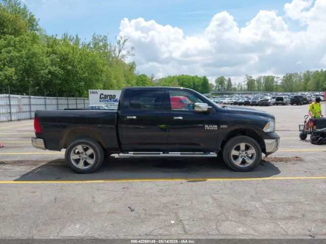 1C6RR7LT2ES395555 RAM 1500 Slt