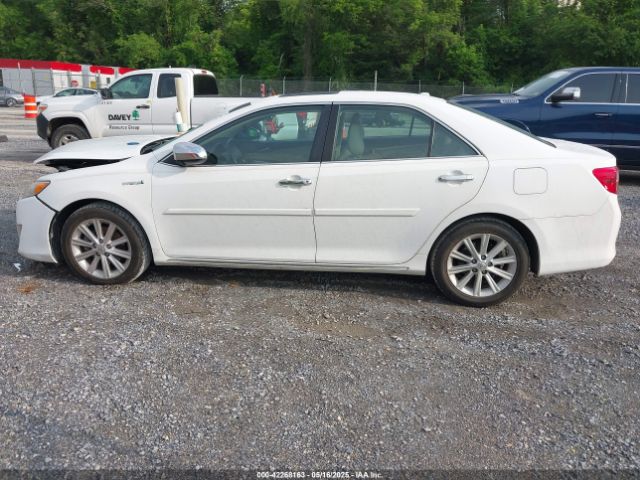 4T1BD1FK0EU106097 Toyota Camry Hybrid Xle
