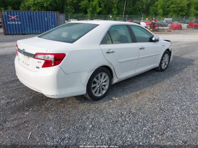 4T1BD1FK0EU106097 Toyota Camry Hybrid Xle